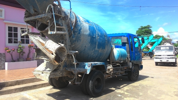 ขายรถโม่ปูน HINO โม่ 3 คิว เครื่อง 220 แรง JO8C สภาพพร้อมใช้งาน