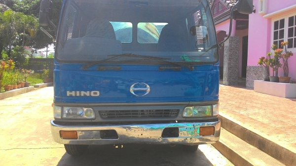 ขายรถโม่ปูน HINO โม่ 3 คิว เครื่อง 220 แรง JO8C สภาพพร้อมใช้งาน