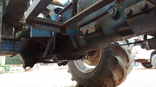 ขายรถไถฟอร์ด 6600 เสื้อลาย ติดคีบสามารถ เอกสารเล่มทะเบียนครบ ยางไม่ค่อยสวย กับมือคีบต้องได้ซ่อมนะครับ ขายรถไถฟอร์ด 6600 เสื้อลาย ติดคีบสามารถ เอกสารเล่มทะเบียนครบ ยางไม่ค่อยสวย กับมือคีบต้องได้ซ่อมนะครับ