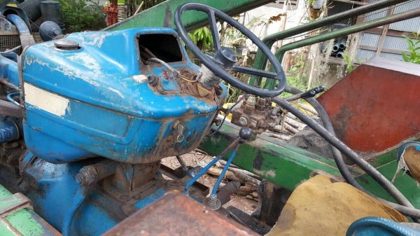 ขายรถไถฟอร์ด 6600 เสื้อลาย ติดคีบสามารถ เอกสารเล่มทะเบียนครบ ยางไม่ค่อยสวย กับมือคีบต้องได้ซ่อมนะครับ ขายรถไถฟอร์ด 6600 เสื้อลาย ติดคีบสามารถ เอกสารเล่มทะเบียนครบ ยางไม่ค่อยสวย กับมือคีบต้องได้ซ่อมนะครับ