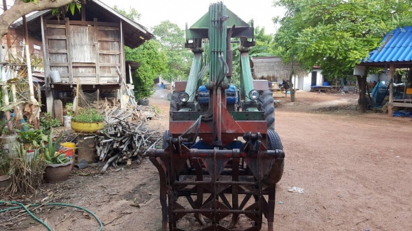 ขายรถไถฟอร์ด 6600 เสื้อลาย ติดคีบสามารถ เอกสารเล่มทะเบียนครบ ยางไม่ค่อยสวย กับมือคีบต้องได้ซ่อมนะครับ ขายรถไถฟอร์ด 6600 เสื้อลาย ติดคีบสามารถ เอกสารเล่มทะเบียนครบ ยางไม่ค่อยสวย กับมือคีบต้องได้ซ่อมนะครับ