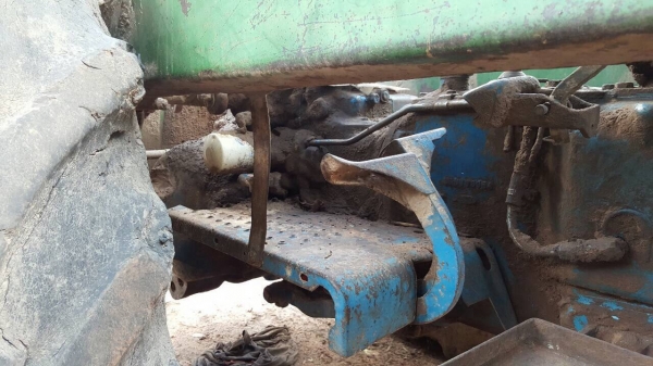 ขายรถไถฟอร์ด 6600 เสื้อลาย ติดคีบสามารถ เอกสารเล่มทะเบียนครบ ยางไม่ค่อยสวย กับมือคีบต้องได้ซ่อมนะครับ ขายรถไถฟอร์ด 6600 เสื้อลาย ติดคีบสามารถ เอกสารเล่มทะเบียนครบ ยางไม่ค่อยสวย กับมือคีบต้องได้ซ่อมนะครับ