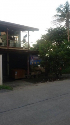 ขายบ้านเดี่ยว ใกล้สวนศรีเขื่อนขันธ์ เนื้อที่ 56.8 ตร.ว.ถนนเพชรหึงษ์ พระประแดง