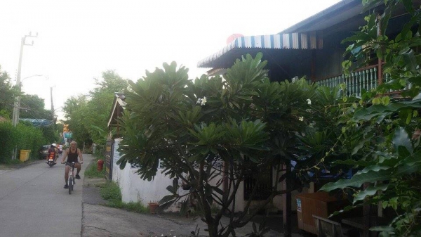 ขายบ้านเดี่ยว ใกล้สวนศรีเขื่อนขันธ์ เนื้อที่ 56.8 ตร.ว.ถนนเพชรหึงษ์ พระประแดง