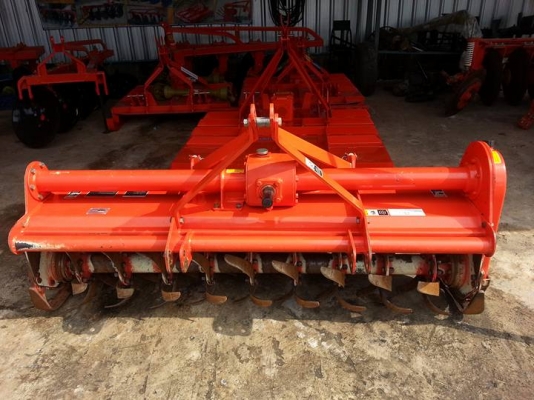 โรตารี่ตราช้าง RX182F สีเดิมๆ สภาพดี  พร้อมยอยปั่น