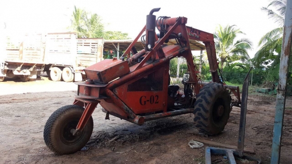 ขายรถคีบอ้อย 3 ล้อ เครื่องดอยซ์ 3 สูบ รถใช้งานอยู่เป็นประจำ เครื่องดี ปั้มดี ราคาคุยได้นิดหน่อยครับ