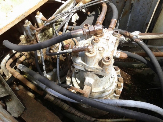 ขายรถแบคโฮ HITACHI EX200-1 เอกสารอินวอย ราคา 450000