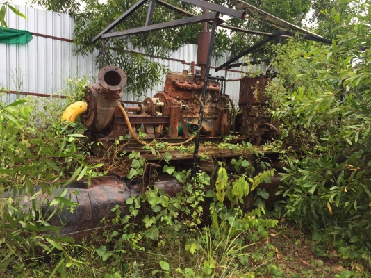 ขายเครื่องสูบทรายพร้อมโป๊ะ HINO EK100 260 แรงม้า ท่อดูด 6 นิ้ว ออก 8 นิ้ว ราคา 350000