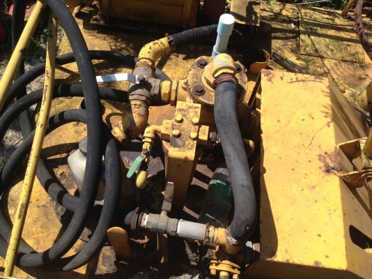 ขายรถบดล้อยาง 7 ล้อ ขายรถบดล้อยาง 7 ล้อ