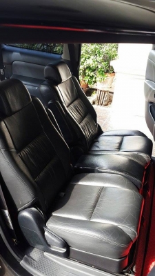 เบาะนั่งกลางแถวที่ 2  TOYOTA-WISH สีดำ มือ 2