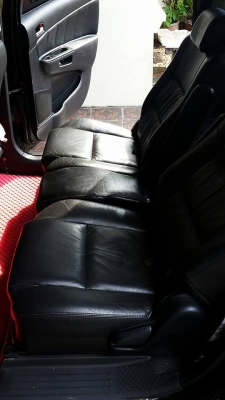 เบาะนั่งกลางแถวที่ 2 TOYOTA-WISH สีดำ มือ 2 เบาะนั่งกลางแถวที่ 2 TOYOTA-WISH สีดำ มือ 2
