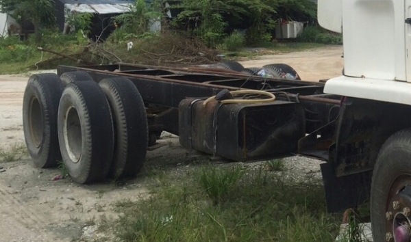 สิบล้อ อีซูซุ ร็อคกี้ 175 เพาเดียว หัวแคซซี สภาพใช้งานได้เครืองดีขับกลับบ้านได้เลย ทะเบียน/โอน ราคา 475,000บ รถเดิมๆ