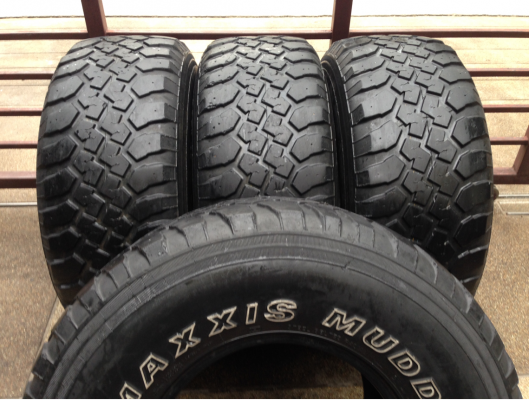 ยาง Mud Maxxis 33 12.5 R15 พร้อมใช้งาน ราคาไม่แพง