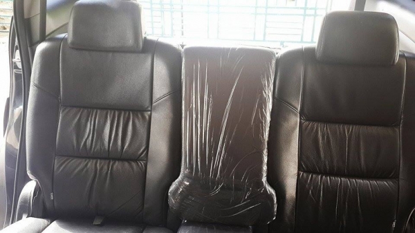 เบาะเสริมกลางแถวสอง สำหรับ Toyota Wish