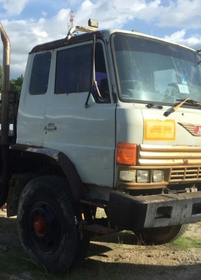 หัวลาก 2เพา ฮีโน่ 221 สภาพดีสวยพร้อมใช้งาน ทะเบียนพร้อมโอน  ราคา 495,000บ ต่อรองได้