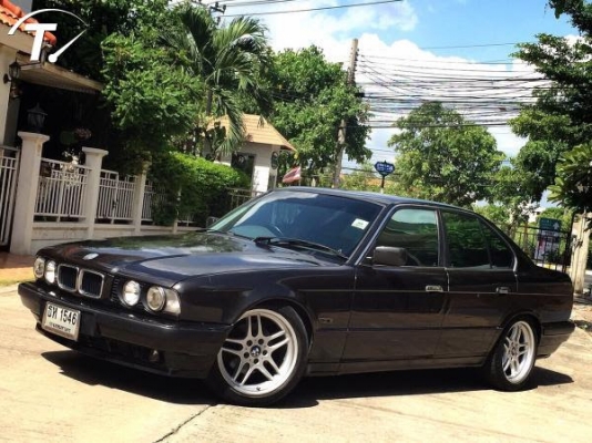 ขาย BMW 525I E34แม็กM18 ขับดีมากครับ ภายในสวยจัดเบาะทนังแท้ปรับไฟฟ้า