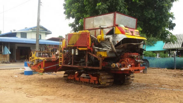 ขายด่วนๆ (170.000)ขายรถเกี่ยวอุ้ม 1.8ตัน เครื่อง+ปั้ม+ช่วงล่างใหม่ๆ 195-22-10