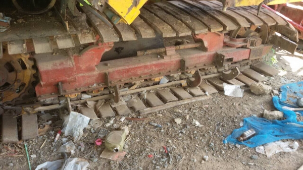 ขายด่วนๆ (170.000)ขายรถเกี่ยวอุ้ม 1.8ตัน เครื่อง+ปั้ม+ช่วงล่างใหม่ๆ 195-22-10