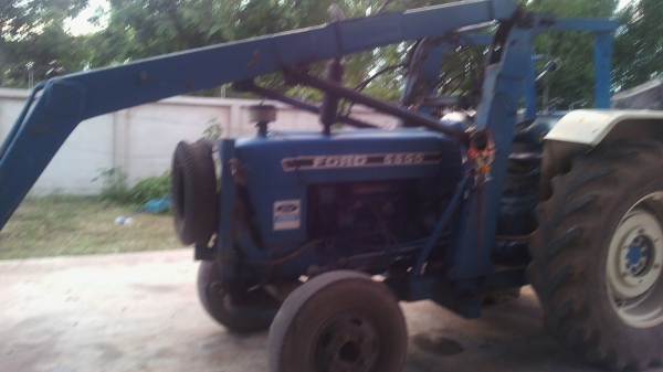 ขายรถไถ ford 5000 T 1 ขายรถไถ ford 5000 T 1