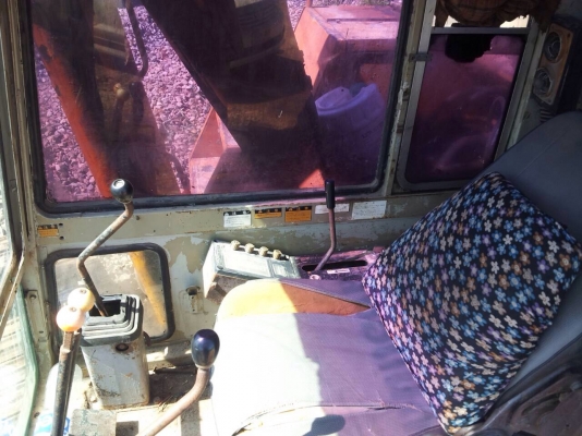 ขาย Komatsu Pc120 รุ่น 3 สภาพพร้อมใช้งาน ราคา 420,000 บาท ขาย Komatsu Pc120 รุ่น 3 สภาพพร้อมใช้งาน ราคา 420,000 บาท