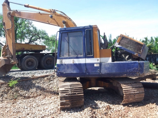 ขาย Komatsu Pc120 รุ่น 3 สภาพพร้อมใช้งาน ราคา 420,000 บาท