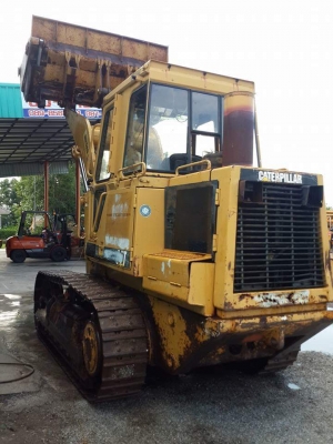 รถแทรคเตอร์ CAT 953