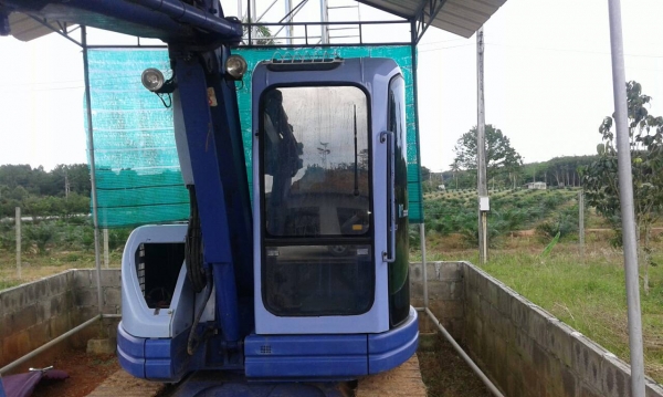 ขายรถแบคโฮ KOMATSU PC50UU-2E ซีเรียล 17294 เอกสารอินวอย ราคา 590000