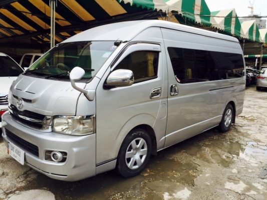 ขายด่วนๆ. รถตู้TOYOTA COMMUTER. ตู้ D4D  2500  CC   MT 2008  วีไอพี ราคา 749,000 บาทค่ะ. โทร 0922726669 ตันหยงค่ะ