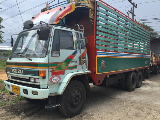 10ล้อเพลาเดียวหลังถนน..กระบ7ม.195แรง FVM32P R-3000058 รถห้างแท้ เล่มพร้อม