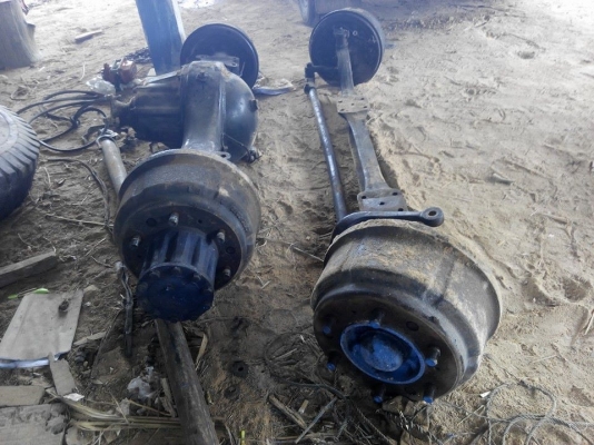 ขายครับช่วงล่างสิงใฮเทค40000ต่อรองได้ครับ กะทะ+ยาง6เส้น ขอบ20