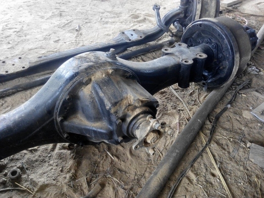 ขายครับช่วงล่าง เอฟ สิงใฮเทค40000ต่อรองได้ครับ กะทะ+ยาง6เส้น ขอบ20