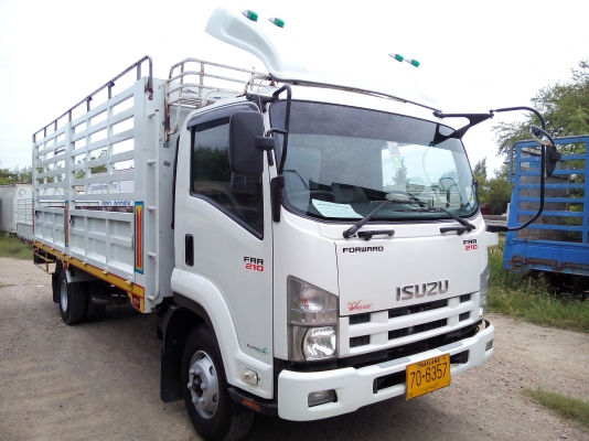6 ล้อกลาง  *Euro.3*  ISUZU  FRR  210 แรงม้า *คอมมอนเรว*  *ยาว 5.60ม.*  รถสวยเดิม+สวยจริง+พร้อมใช้งาน * รถห้างแท้ * มีเล่มพร้อมโอน*