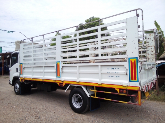 6 ล้อกลาง  *Euro.3*  ISUZU  FRR  210 แรงม้า *คอมมอนเรว*  *ยาว 5.60ม.*  รถสวยเดิม+สวยจริง+พร้อมใช้งาน * รถห้างแท้ * มีเล่มพร้อมโอน*