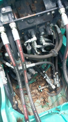 ขายรถแบคโฮ KOBELCO sk140-8 superรถสวยทำงานน้อย 7,000ชม.เอกสารพร้อมรถสวยพร้อมใช้ราคา1,600,000 090-772-3710 090-772-3708