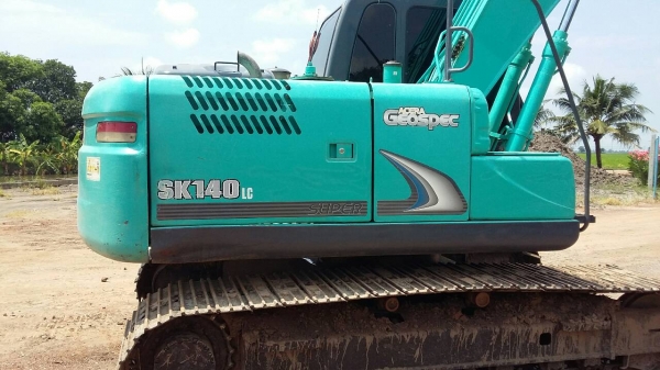 ขายรถแบคโฮ KOBELCO sk140-8 superรถสวยทำงานน้อย 7,000ชม.เอกสารพร้อมรถสวยพร้อมใช้ราคา1,600,000 090-772-3710 090-772-3708