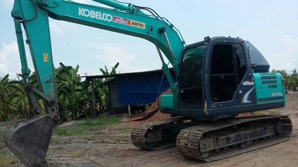 ขายรถแบคโฮ KOBELCO sk140-8 superรถสวยทำงานน้อย 7,000ชม.เอกสารพร้อมรถสวยพร้อมใช้ราคา1,600,000 090-772-3710 090-772-3708