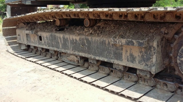 ขายรถแบคโฮ KOBELCO sk140-8 superรถสวยทำงานน้อย 7,000ชม.เอกสารพร้อมรถสวยพร้อมใช้ราคา1,600,000 090-772-3710 090-772-3708