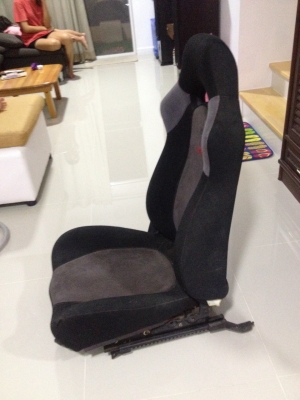 ขายเบาะอิม STI ฝั่งคนขับสวยๆนวมไม่ยุบ