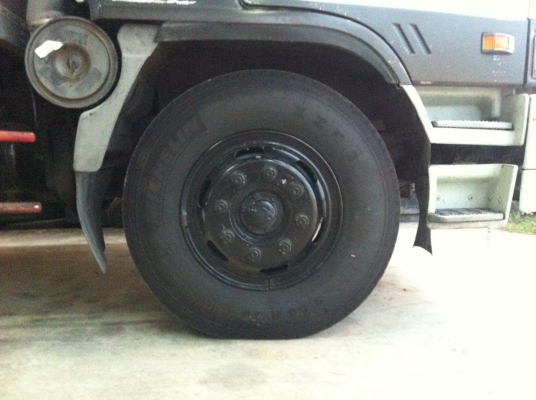 ขายด่วน!! รถตู้บรรทุก 6 ล้อ ตู้ทำความเย็น ตู้เปิดข้าง เปิดหลัง สภาพดี พร้อมใช้งาน