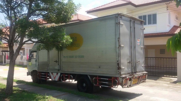 ขาย hino  fc 120 แรง ตู้แห้ง 5.5 เมตร พร้อมใช้งาน