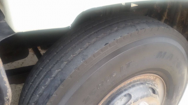 ขาย hino  fc 120 แรง ตู้แห้ง 5.5 เมตร พร้อมใช้งาน