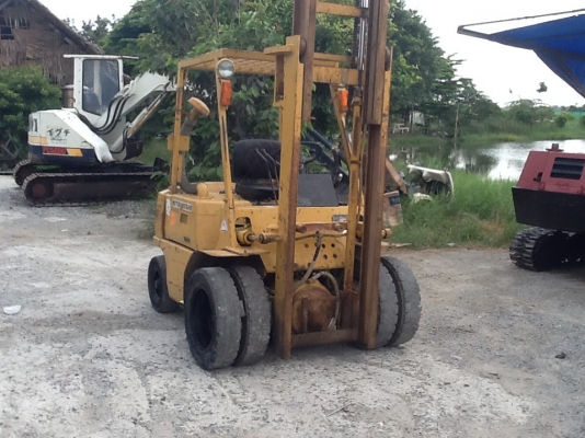 Mitsubishi fd20 สภาพดีพร้อมใช้เก่าญี่ปุ่น ยางตันล้อหน้าคู่ ราคาไม่แพงครับ