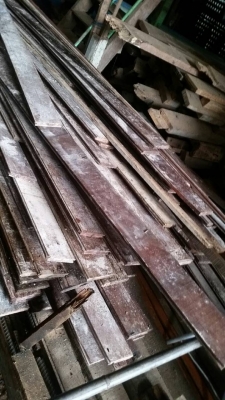 ไม้พื้นไม้แดงไทยหน้า 5.5 ยาว170-3.5เมตร ไม้พื้นไม้แดงไทยหน้า 5.5 ยาว170-3.5เมตร