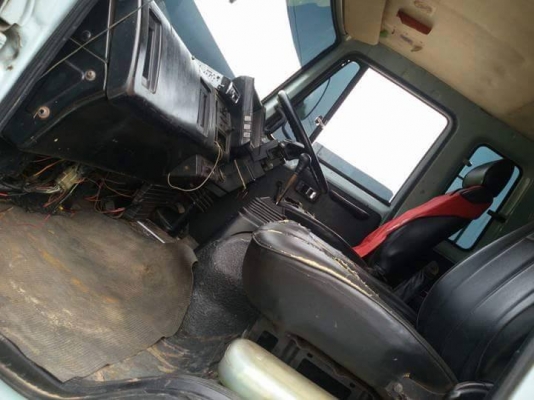 ขายรถ6ล้อ ร็อกกี้165แรง ยาว7.20เมตร เครื่องดีแคชซีสวย สภาพพร้อมใช้งาน เอกสารพร้อมโอน สนใจโทร 090-8588220คุณนะ 093-3258446คุณบิว หรือเข้าดูสินค้าอื่นๆได้ที่ www.truck.in.th/498 หรือเพจFacebook ณรงค์ ซื้อขายรถมือสอง (เว็บไซต์ส่วนตัว) หรือFacebook ตลาดรถมือส