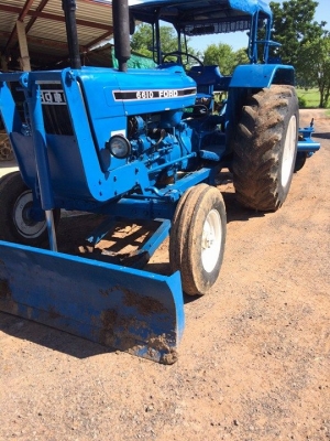 ขายรถไถ FORD 6600 อุปกรณ์ ดันหน้า ผานหลัง และผาน3 สภาพพร้อมใช้งาน เอกสารเล่มทะเบียนพร้อมโอน สนใจโทร 090-8588220คุณนะ 093-3258446คุณบิว หรือเข้าดูสินค้าอื่นๆได้ที่ www.truck.in.th/498 หรือเพจFacebook ณรงค์ ซื้อขายรถมือสอง (เว็บไซต์ส่วนตัว) หรือFacebook ตลา