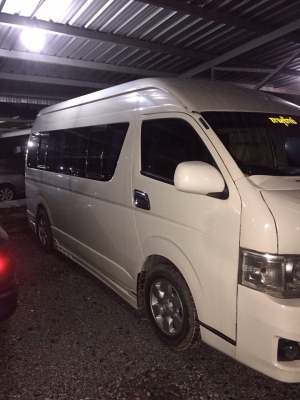ขาย Toyota commuter 2557 ขาย Toyota commuter 2557
