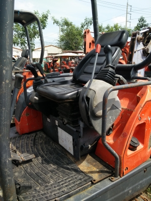 ขายรถขุดเล็กคูโบต้า KX91-3 ตามสภาพราคาสบายๆ