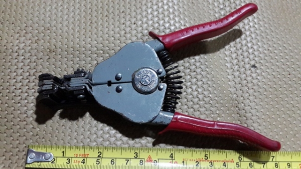 คีมปลอกสายไฟออโต คีมปลอกสายไฟออโต