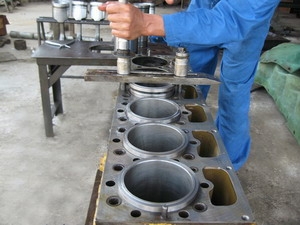 รับซ่อมรับซ่อม รถขุด รถตัก รถบด รถปูยาง รถดันดิน รถเครน และเครื่องจักรในงานก่อสร้างทุกประเภท  -ซ่อมเครื่องยนตร์ ตัวเดิน ช่วงล่าง  -ซ่อมเกียร์ เบรค ทอล์ค -ทำสี  -ระบบไฟฟ้า   สอบถามรายละเอียดเพิ่มเติมได้ที่ 091 695-6445 หรือ 02 441-2578-83