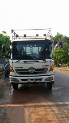ขายรถ6ล้อ HINO MEGA ปี51 เครื่องJO5C ยาว5.50เมตร สภาพพร้อมใช้งาน เอกสารพร้อมโอน สนใจโทร 090-8588220คุณนะ 093-3258446คุณบิว หรือเข้าดูสินค้าอื่นๆได้ที่ www.truck.in.th/498 หรือเพจFacebook ณรงค์ ซื้อขายรถมือสอง (เว็บไซต์ส่วนตัว) หรือFacebook ตลาดรถมือสอง คุ